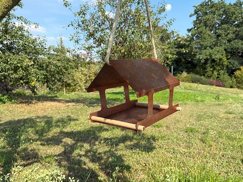 Cortenové krmítko pro ptáky Nido