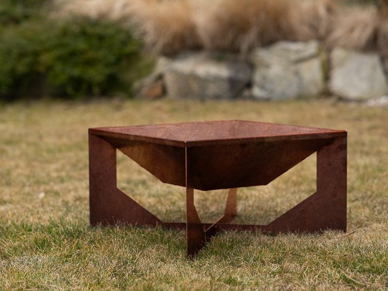 Zahradní ohniště z cortenu – Vento
