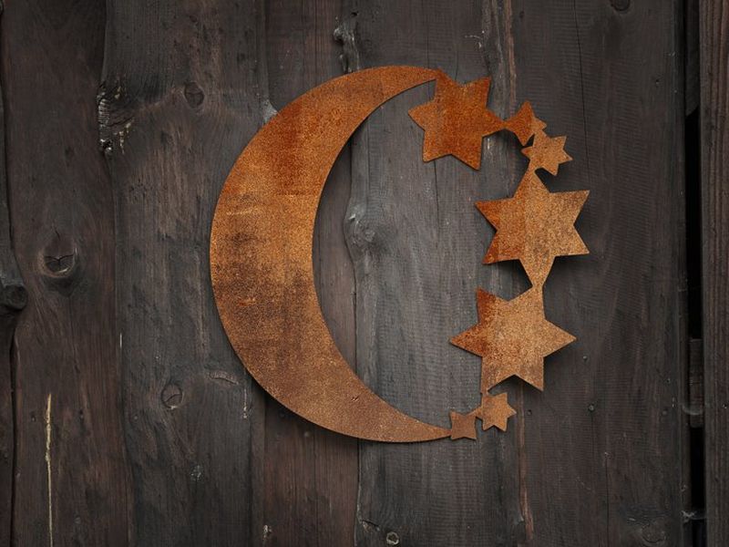 Zahradní dekorace z cortenu – měsíc