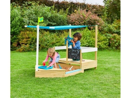 Dětské hřiště s pískovištěm pirátská loď