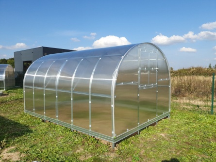 Lucius 3×8 m PC 8 mm