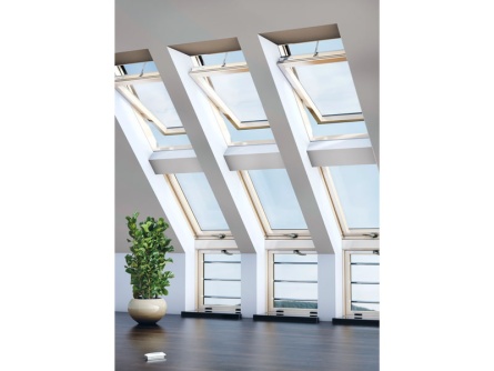 ISC2 I22, 3sklo, Uw=1,06, kyvné, ovládání spínačem