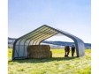 Plachtový přístřešek ShelterLogic Run-In-Shed 6,7 × 7,3 m realita se senem a koněm