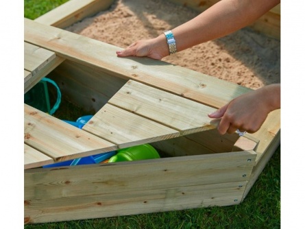 Dětské hřiště s pískovištěm pirátská loď