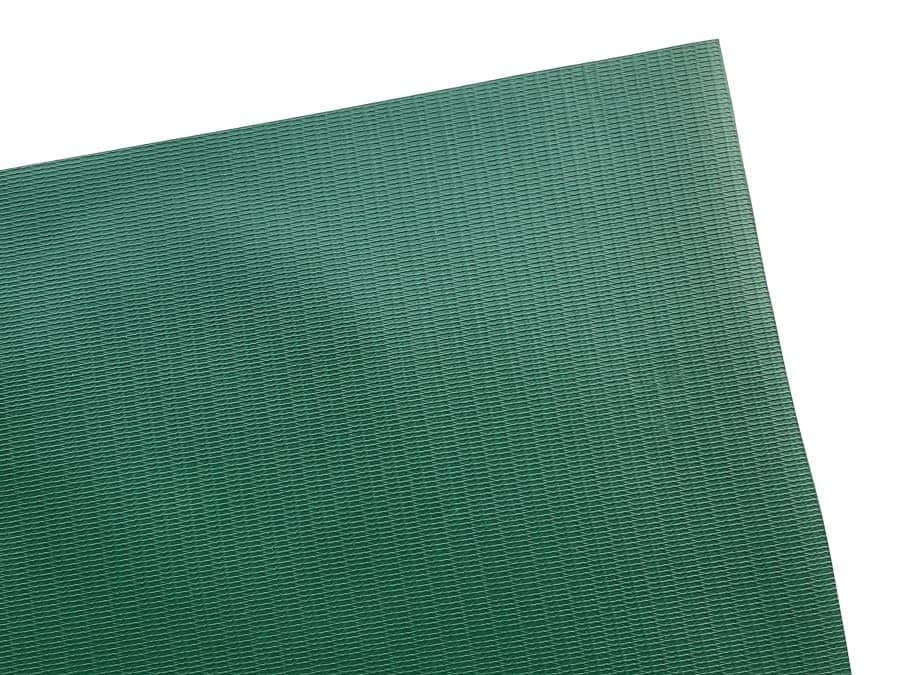 Stínící páska na plot – Fence Strip PVC 100% 450gr zelená 0,19×35 m [6,65 m²] + 30 kusů spon