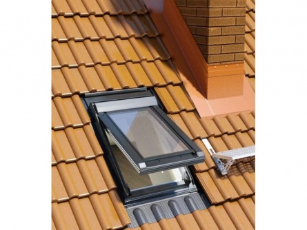 IGWX+ E2, 2sklo, PVC, lem. AKP, horní výklop