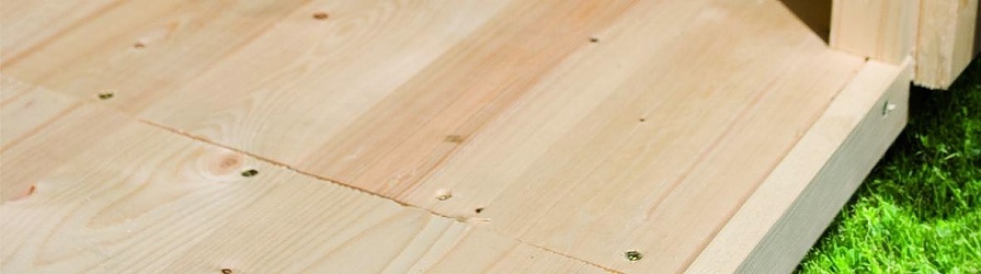 Dřevěná podlaha jako příslušenství pro zahradní domek